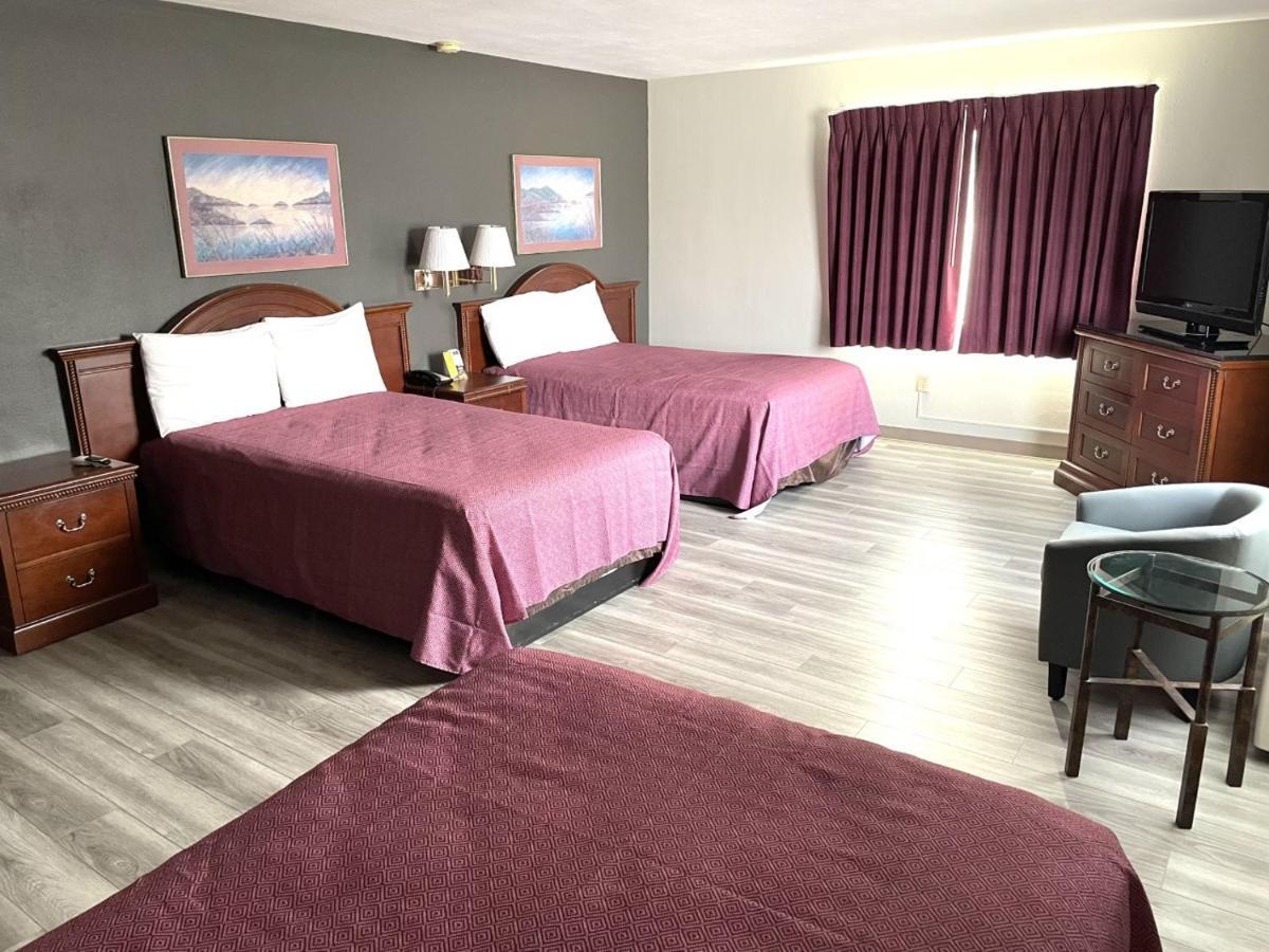 Downtown Inn Wenatchee Bagian luar foto